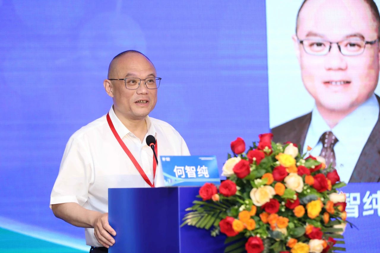 1705390631325668.jpg 4 何智纯.jpg